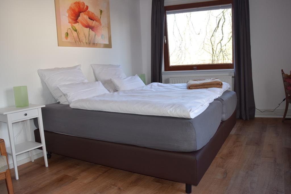 Henne-Apartment Messe Hannover Exteriör bild
